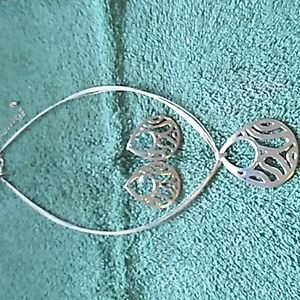 Necklace & Earrings